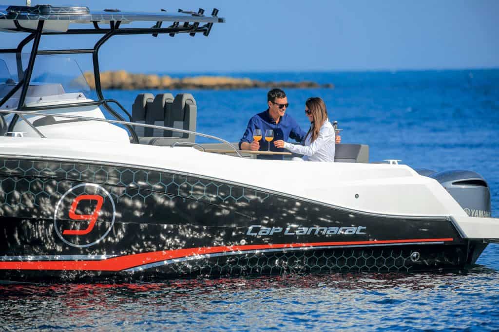 Jeanneau Cap Camarat 9.0 Center Console