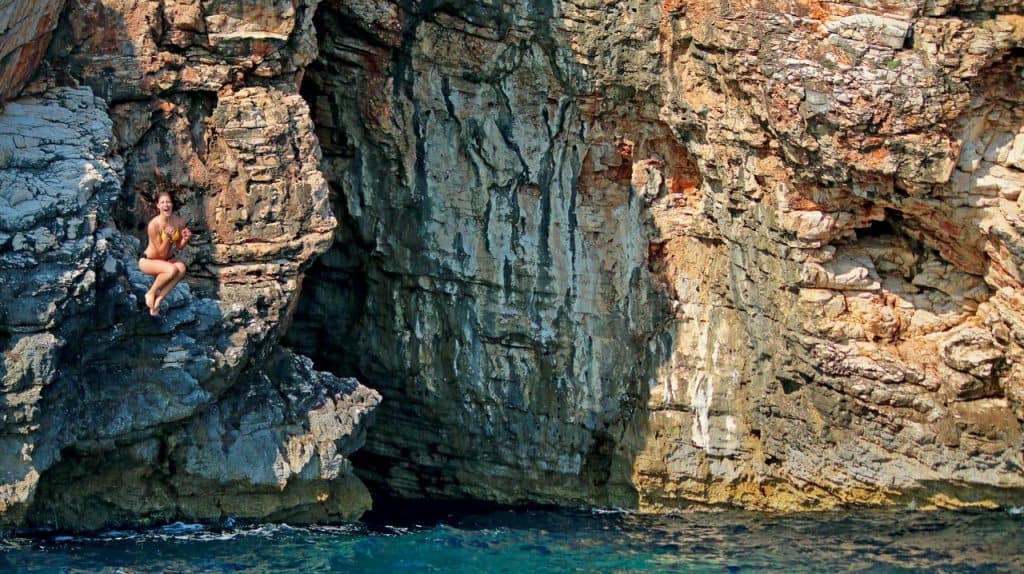 Golubinka Cave
