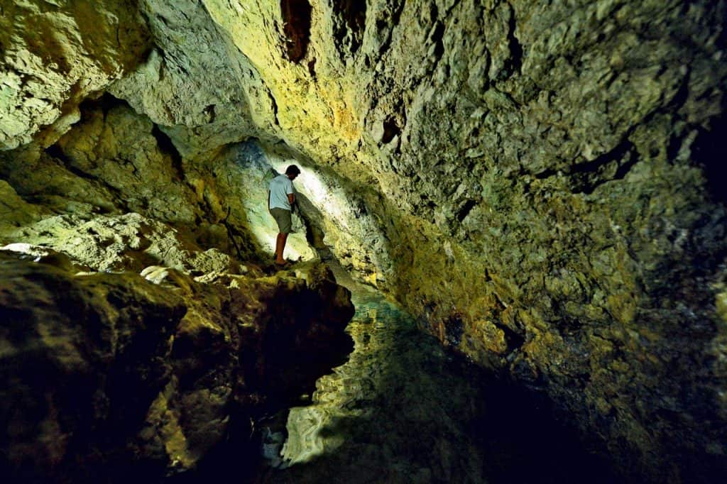 Špilje hrvatskog Jadrana