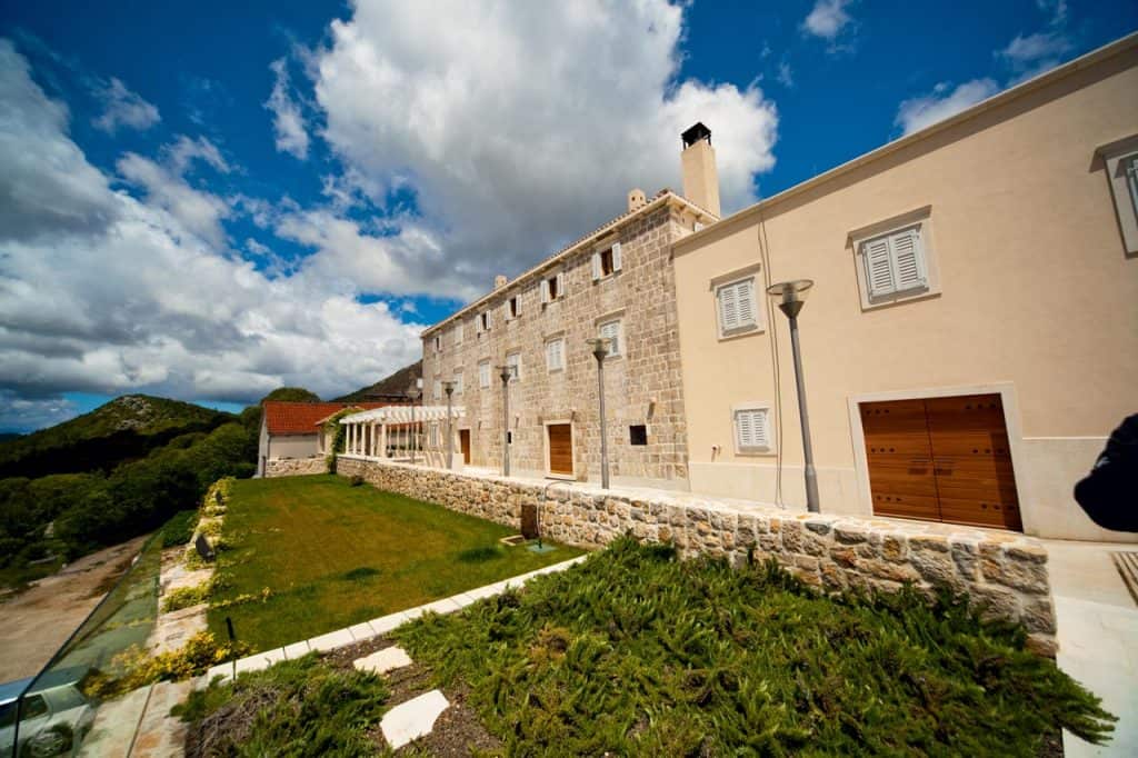 Croatian Wineries, Saint Hills, Pelješac