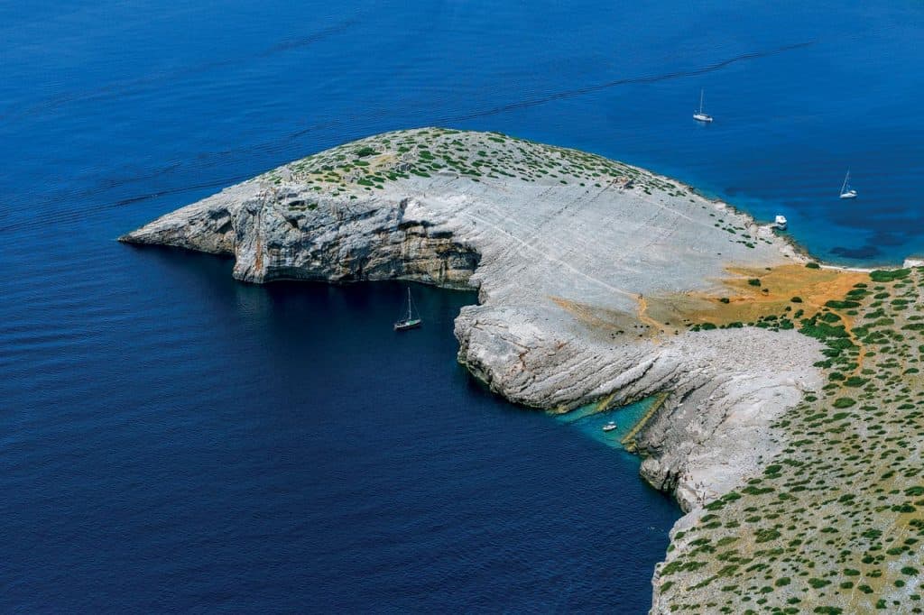 NP Kornati, cliffs