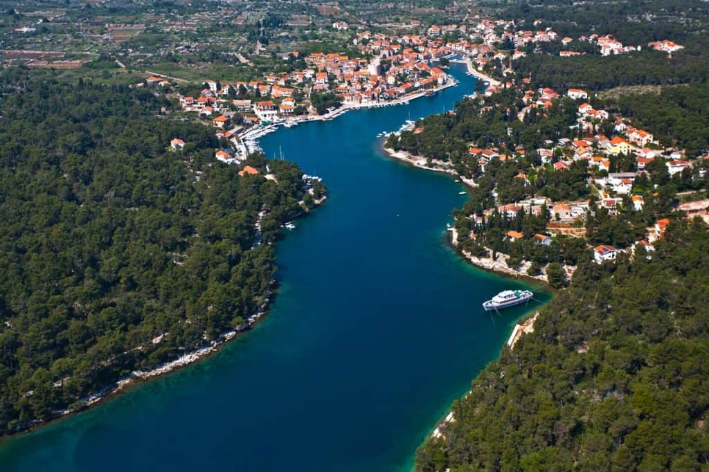 ACI marina Vrboska, Hvar