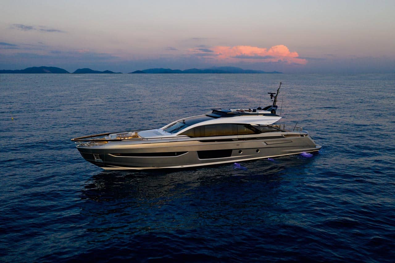 azimut yachts competitors