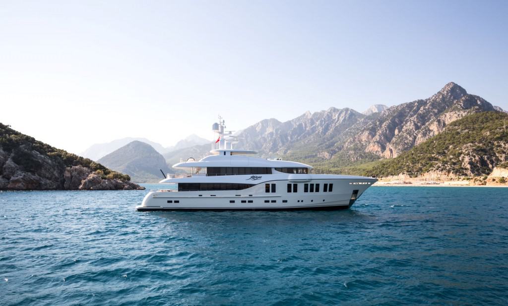 Alia Yachts Ruya 01