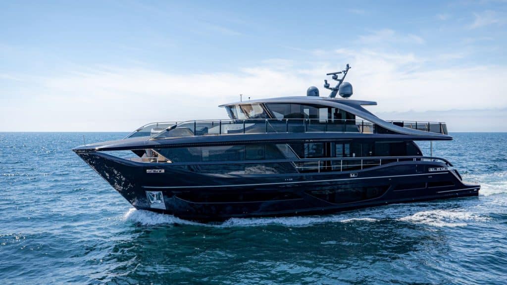 Princ Sea Trial Side View 01