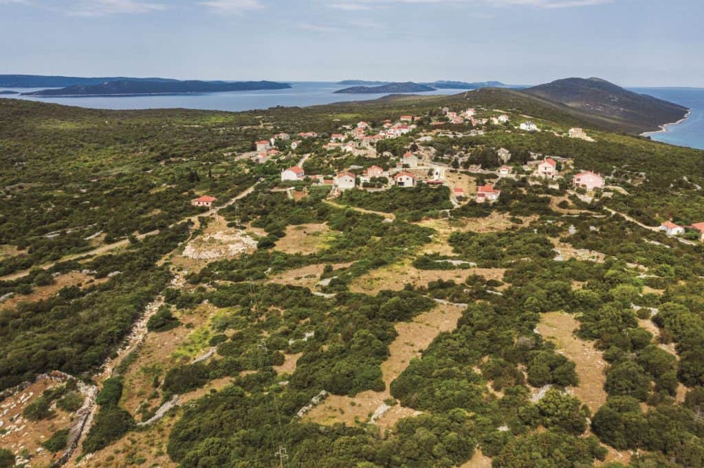 Zadar Archipelago Sestrunj 01