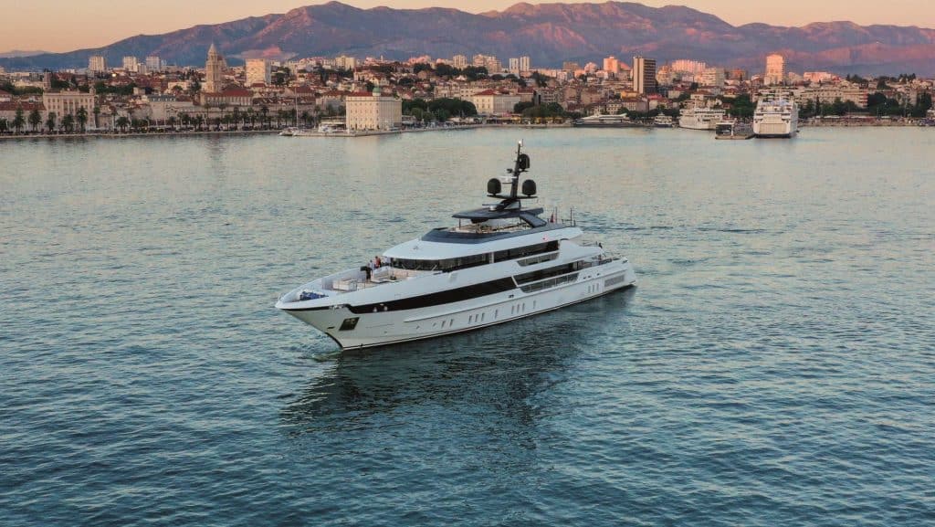 Sanlorenzo Steel 52 01