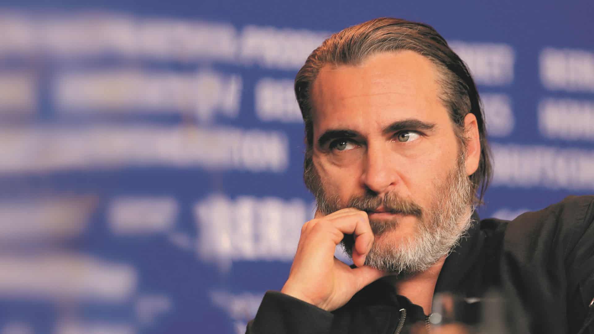 Joaquin Phoenix Portrait 01