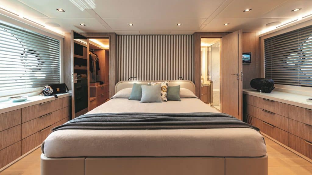 MCY Owner Cabin 01
