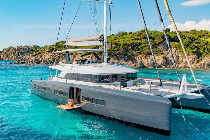 Lagoon Seventy7 Anchor 01