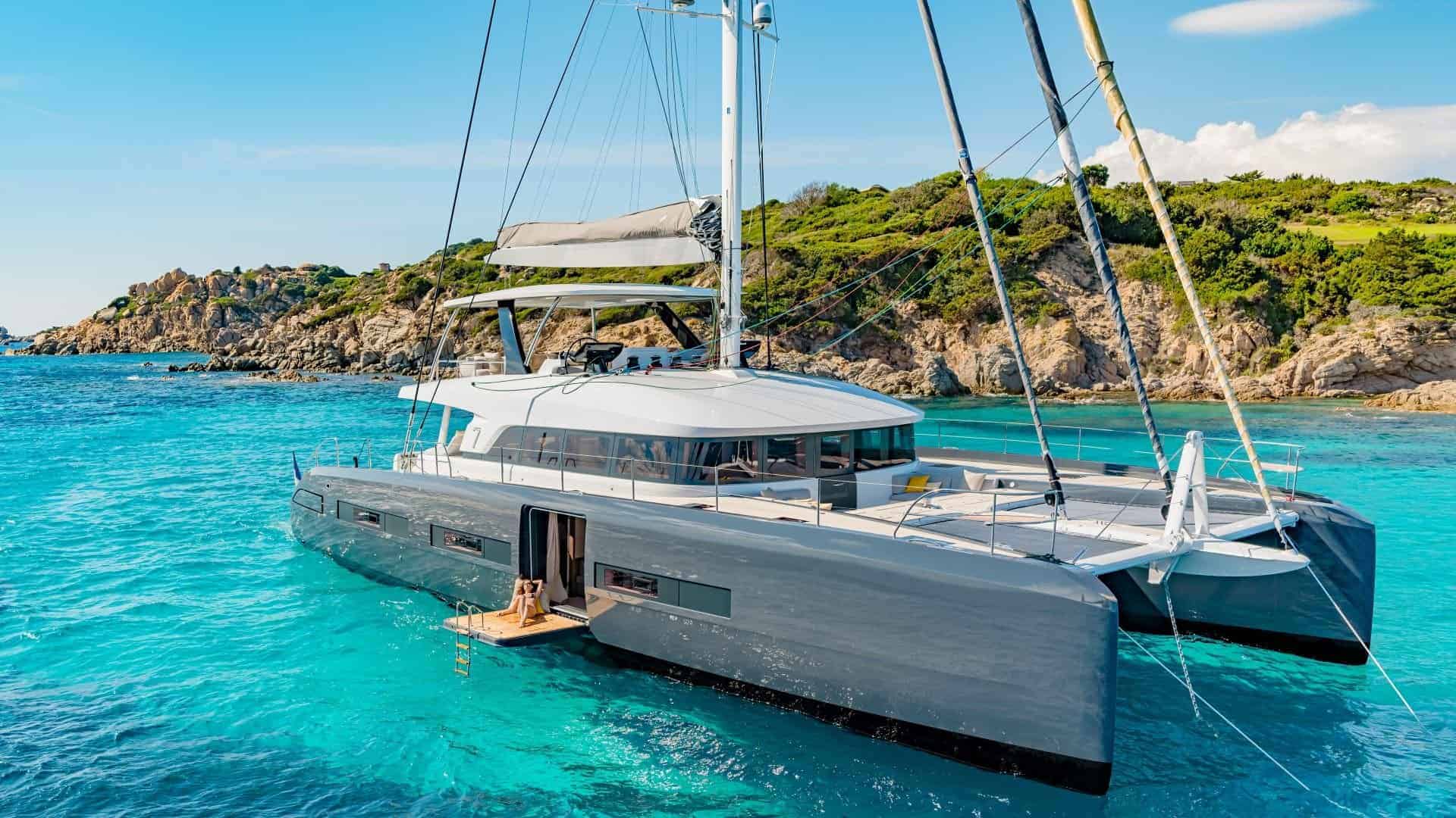 Lagoon Seventy7 Anchor 01