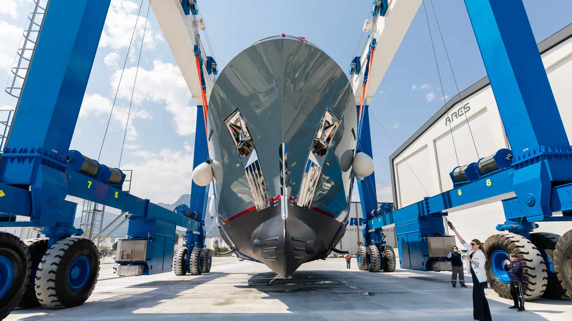 Bering B77 Explorer Launched 03
