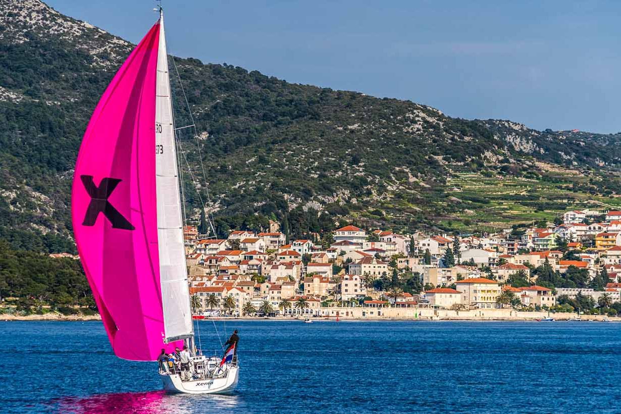 This is photo of a sailing boat X-43 sailing