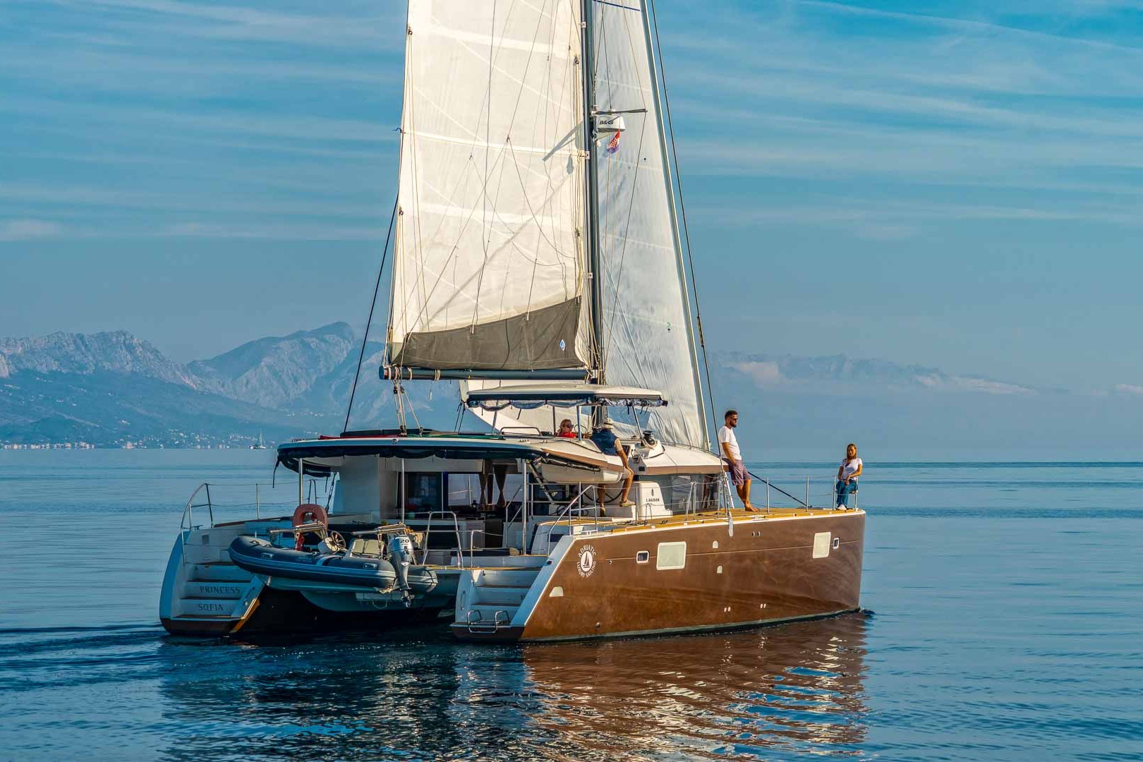 This is photo of a Lagoon 450 S Lux stern view