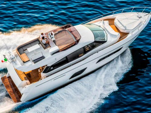 Motor boat Ferretti 550 aereal