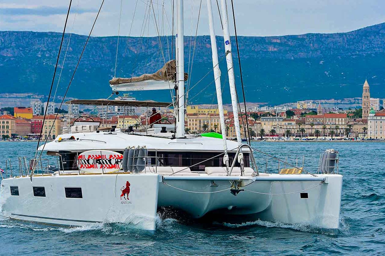 This is photo of a catamaran Lagoon 620 sailing