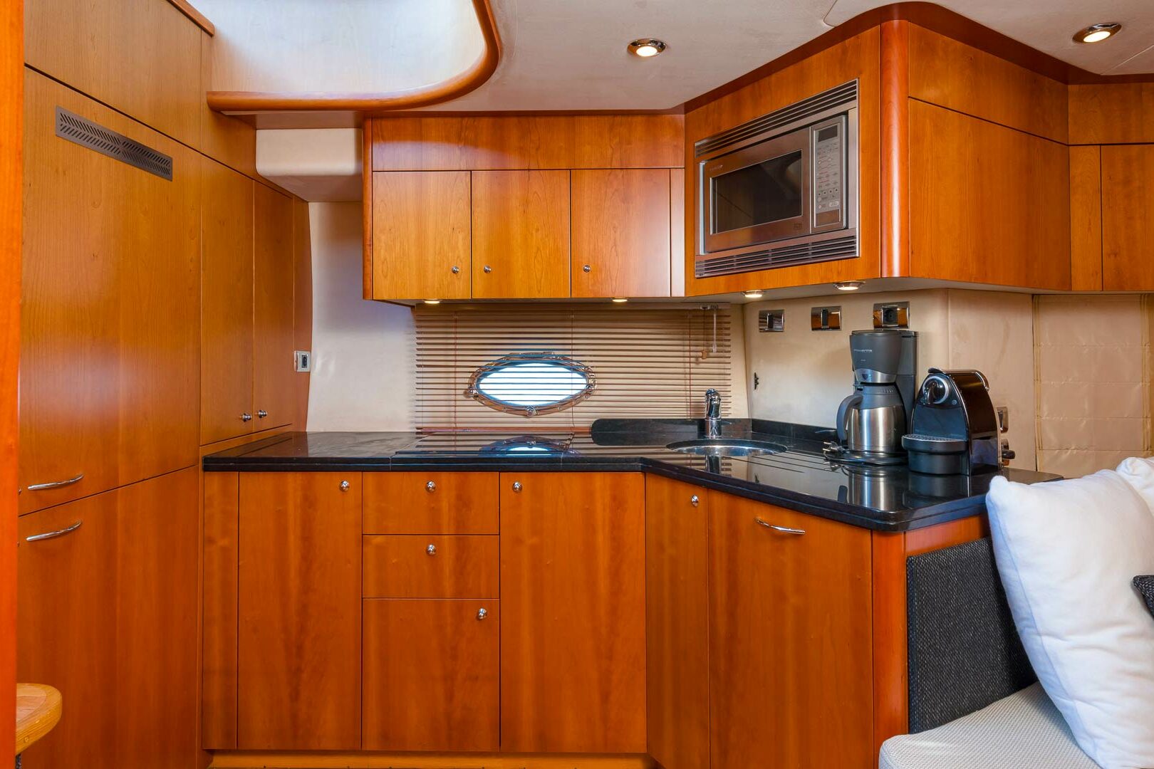 Luxury yacht Sunseeker Predator 72 Glorious galley