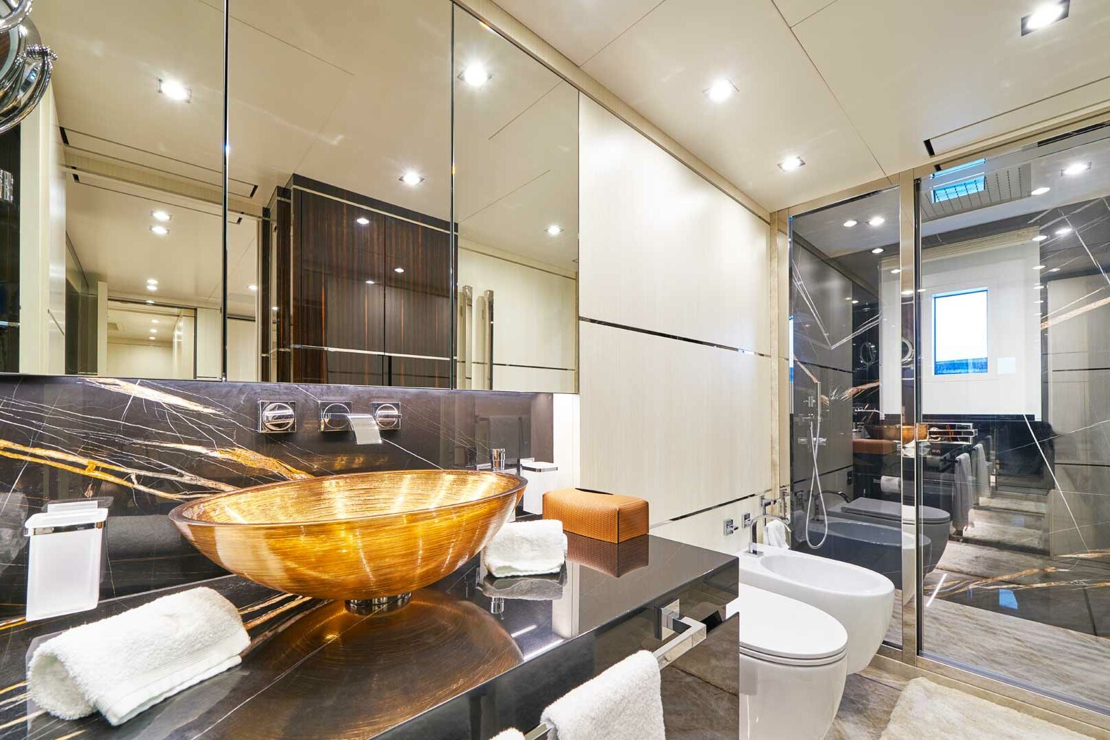 Luxury yacht Benetti Happy Me VIP cabin bathroom