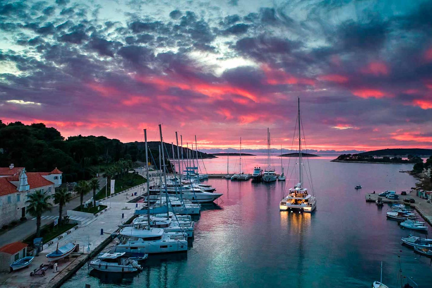 This is photo of a catamaran Lagoon Sixty5 named Amada Mia at Šolta, Catamaran Charter in Croatia