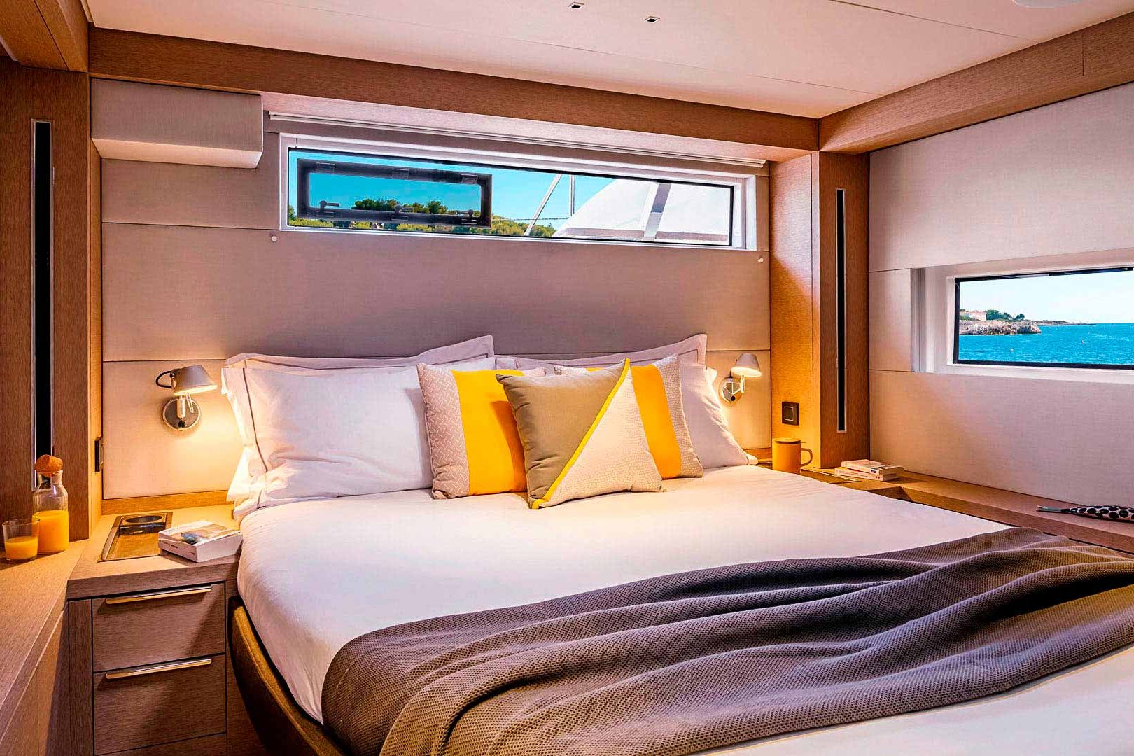 This is photo of a catamaran Lagoon Sixty5 named Amada Mia double bed cabin