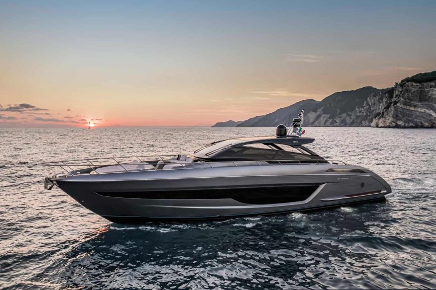 Riva 68 Diable itlian yacht