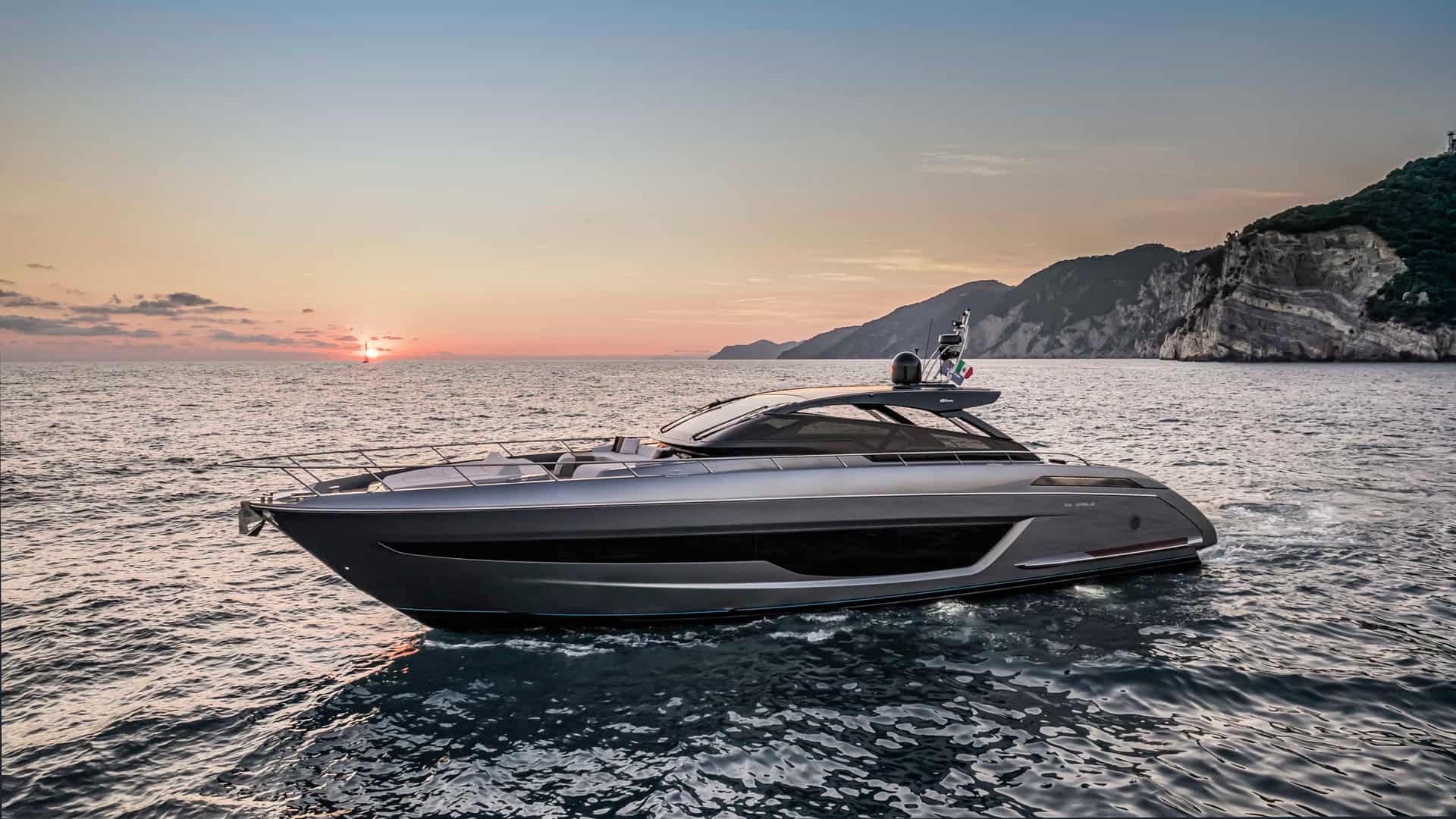 Riva 68 Diable itlian yacht