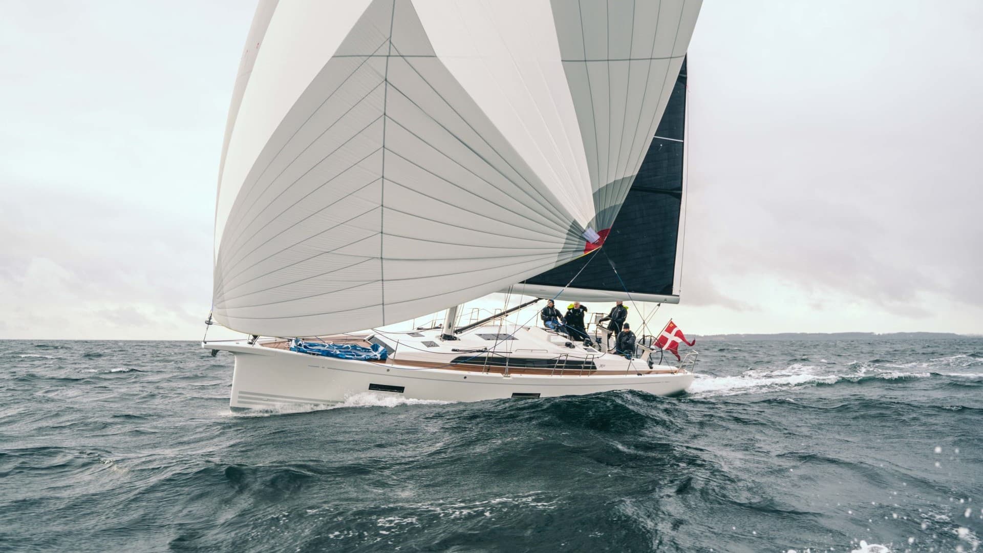 This is a photography of X-Yachts X4³ sailing test