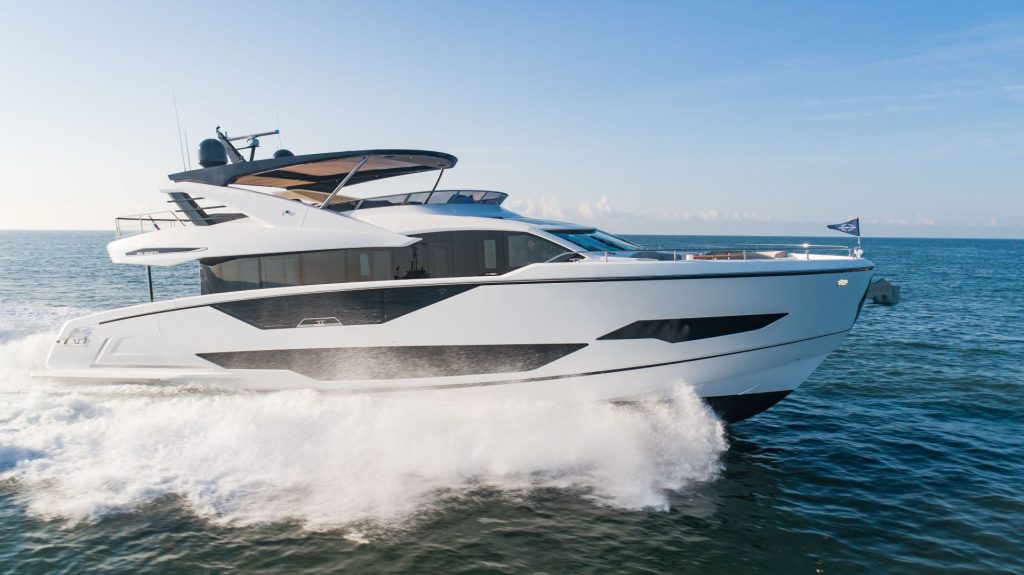 Sunseeker Ocean 90 crossover yachts