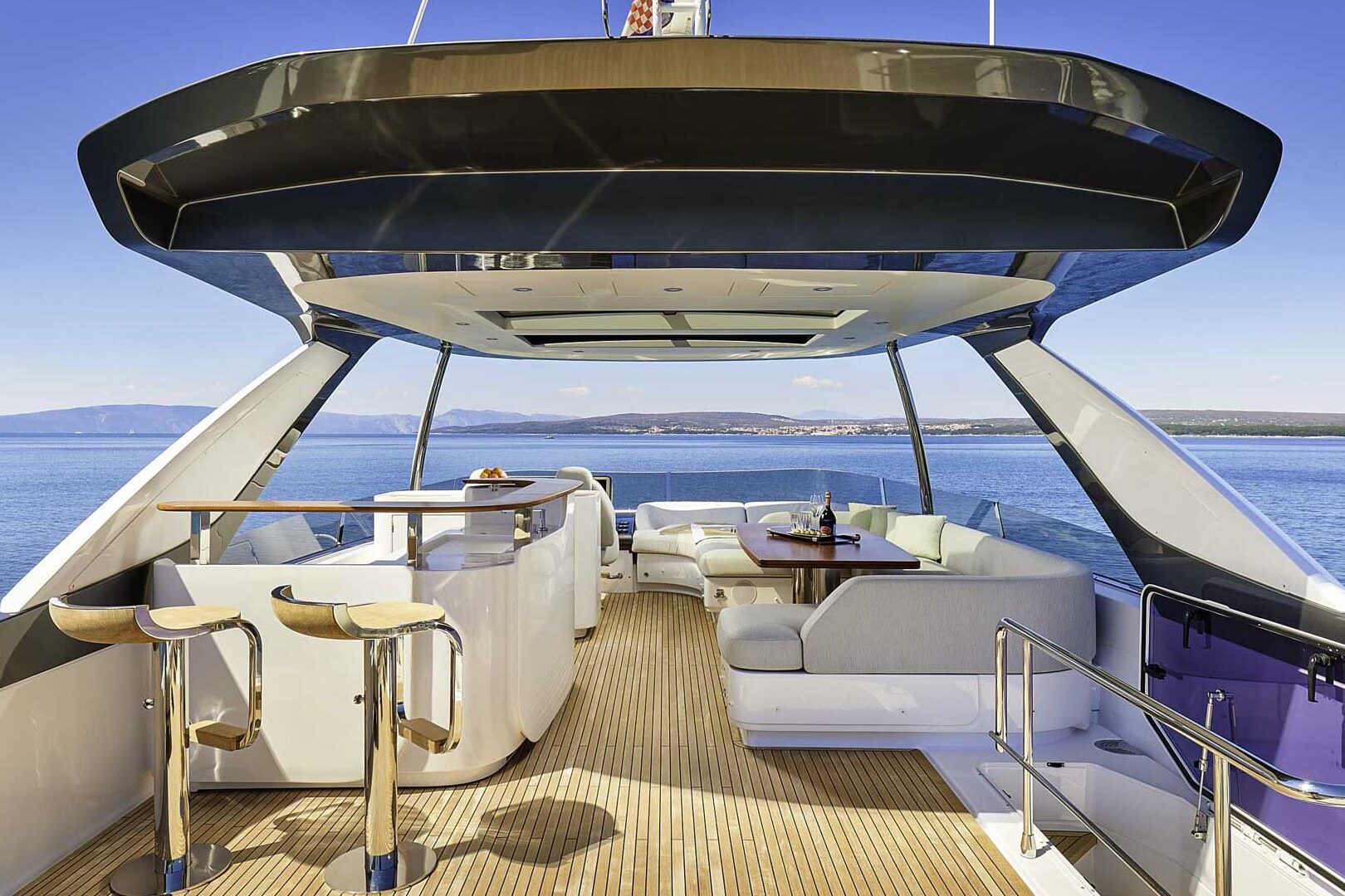 Azimut 78 Fly flybridge