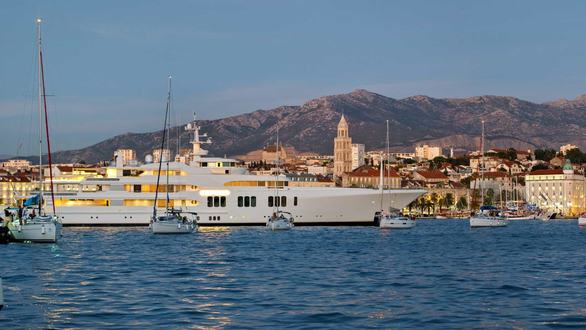 luxury yacht charter Split Croatia