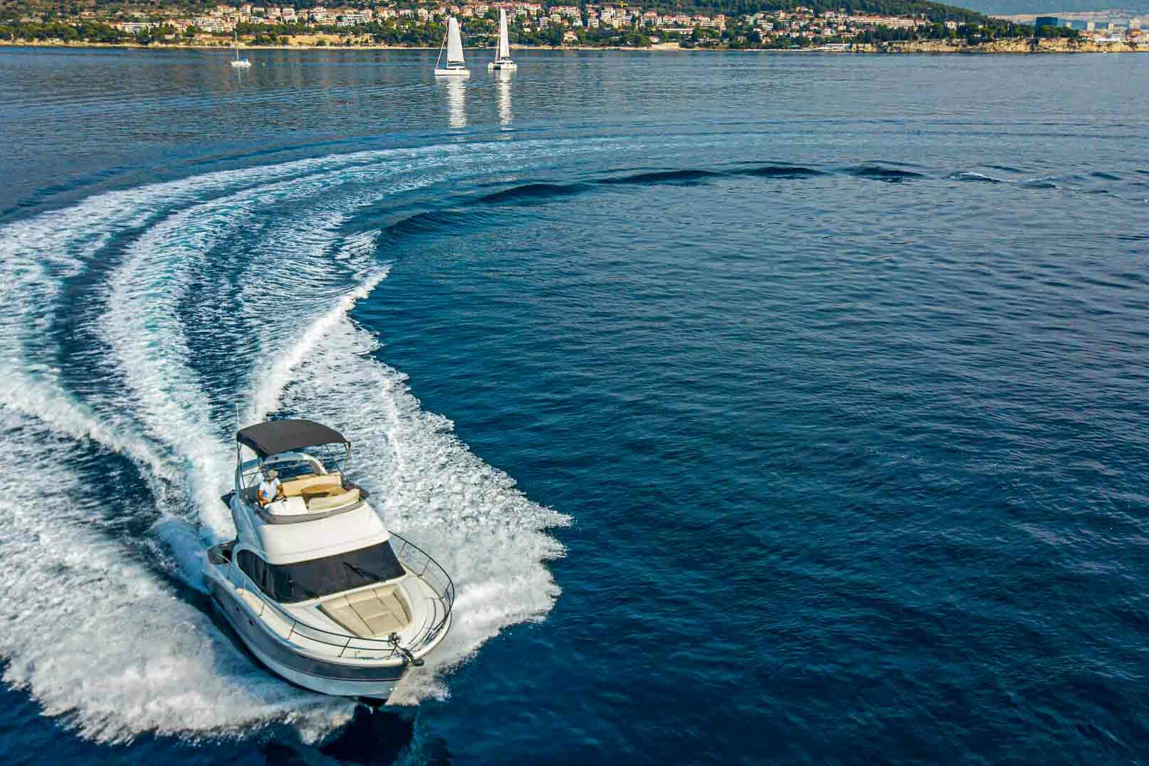 Motor Boat Antares 36 running front view