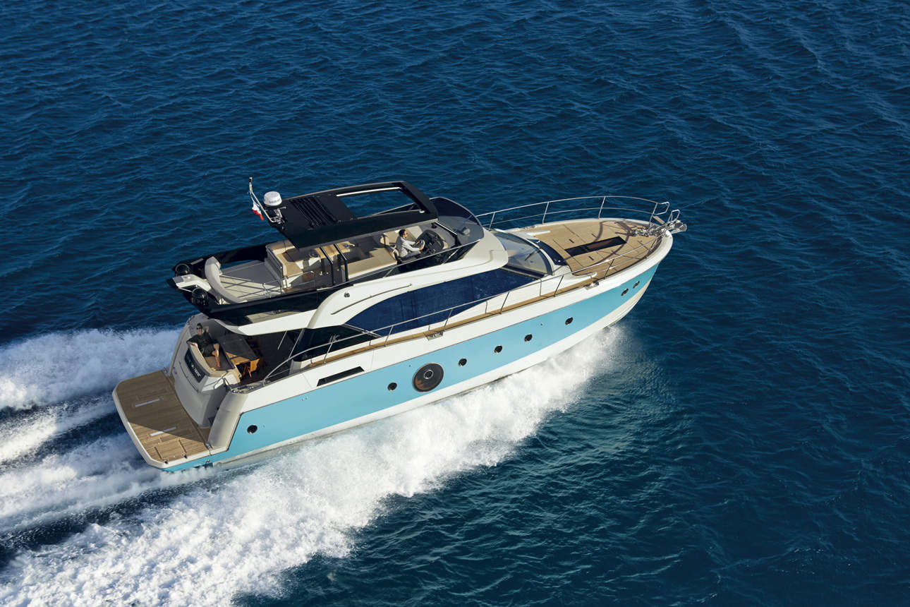 Monte Carlo 6 motor yacht