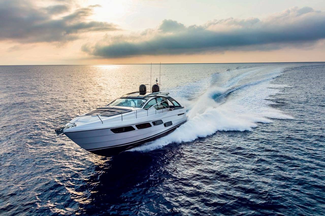 Pershing 5X motoryacht review