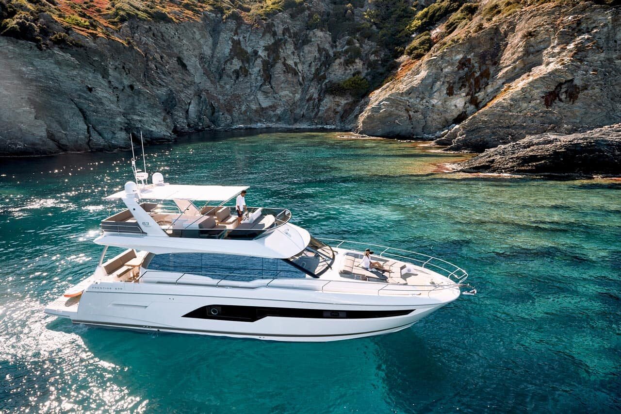 Prestige 630 motoryacht review