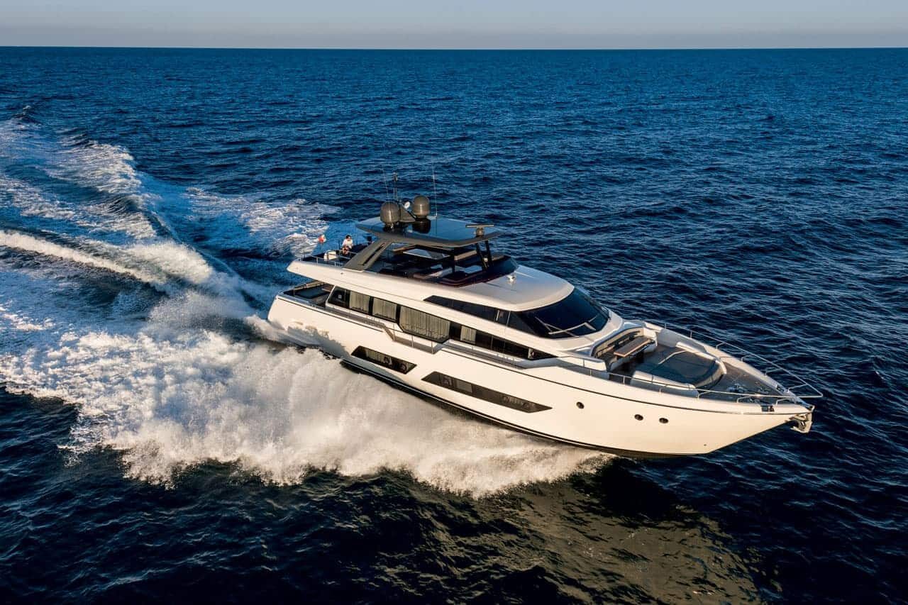 Ferretti 850 motoryacht review