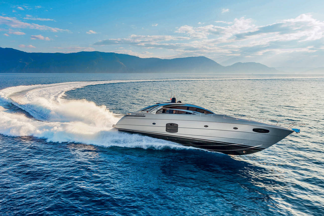 Pershing70 motor yacht