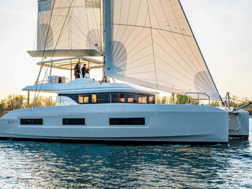 Luxury catamaran Lagoon 55 sailing