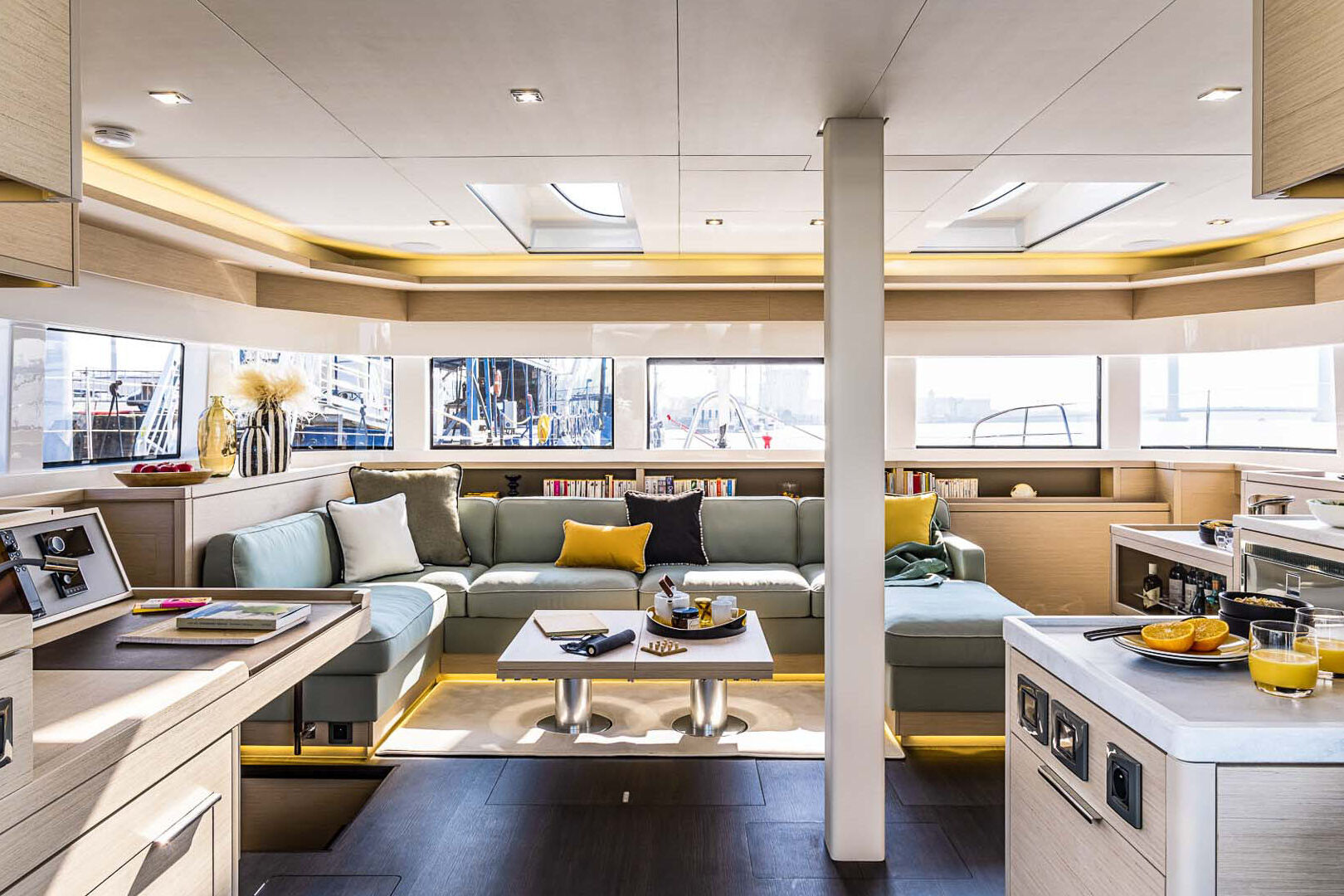 Lagoon 55 salon view