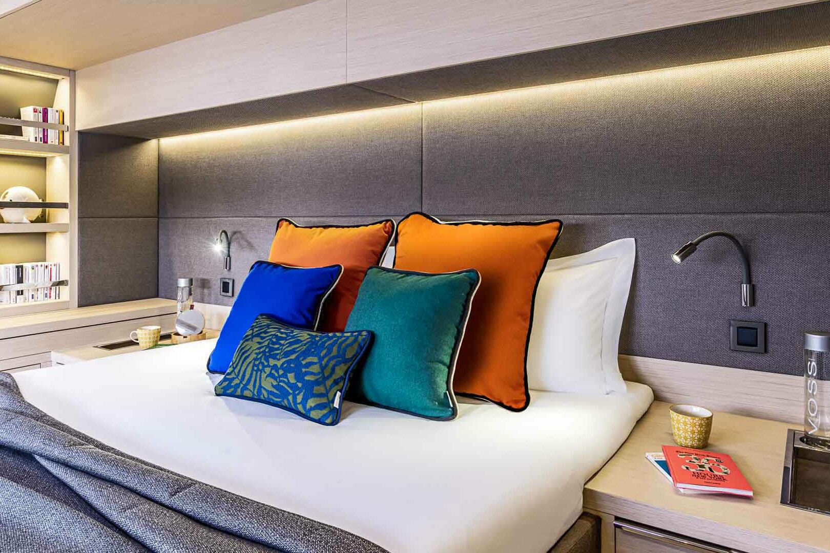 Lagoon 55 double cabin detail
