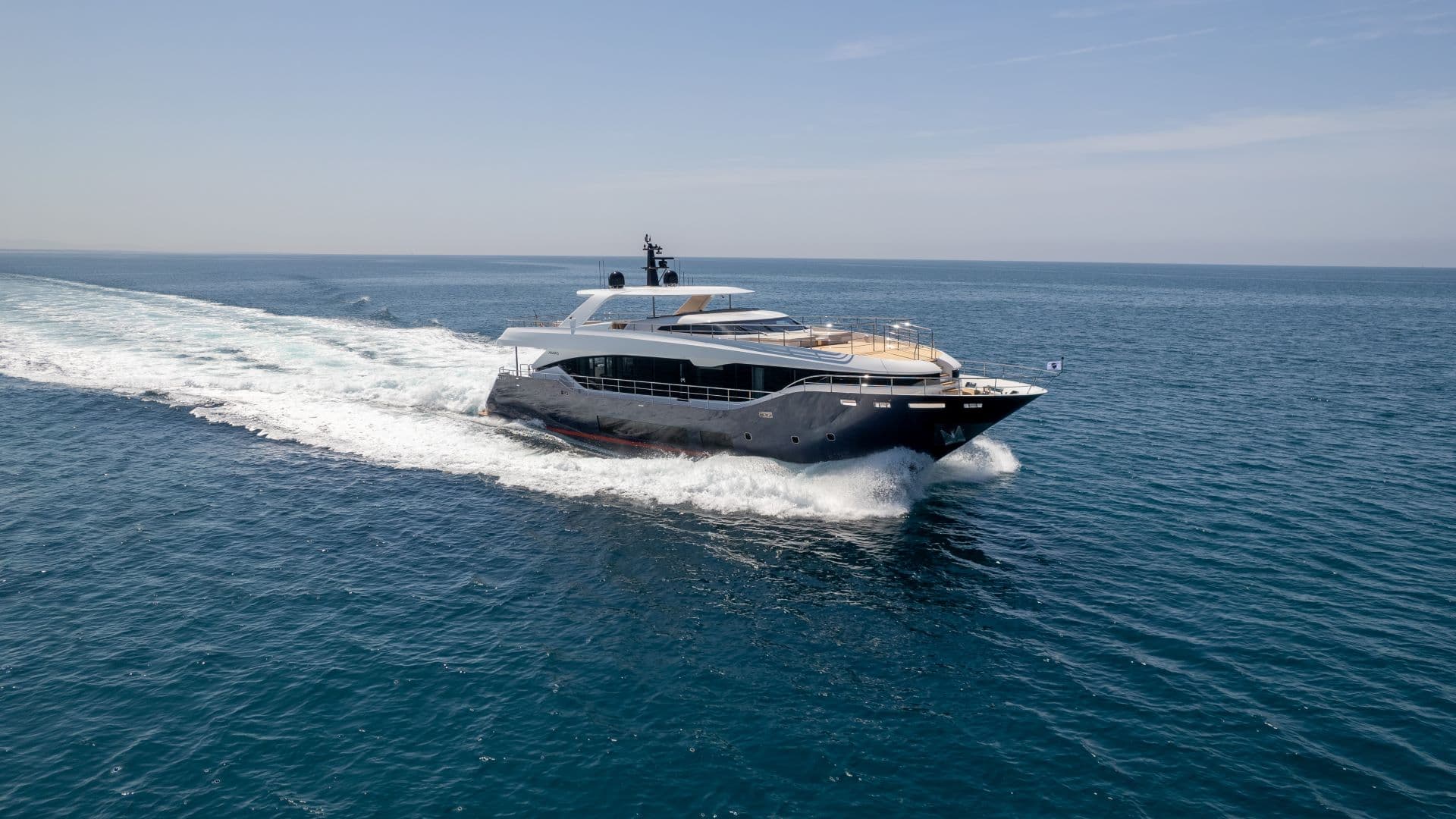 Maiora 30 Walkaround Eden Yacht