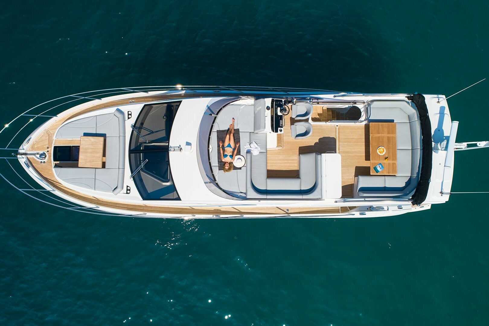 Sunseeker Manhattan 55 Apolo aereal view