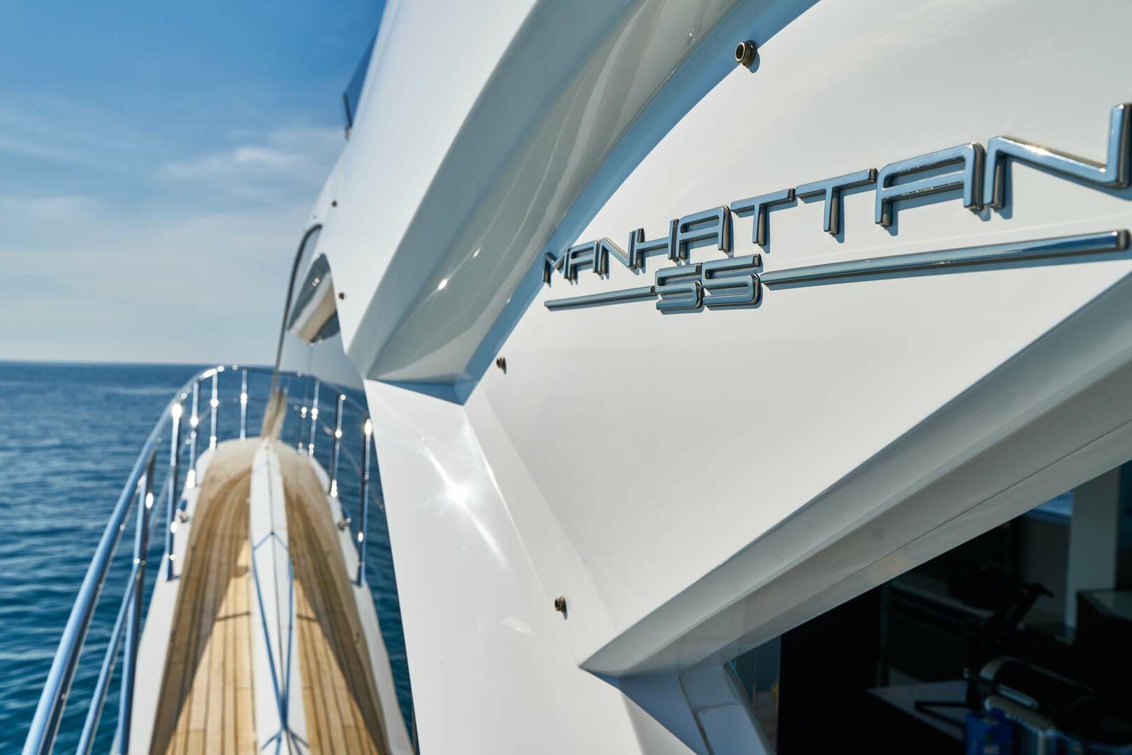 Sunseeker Manhattan 55 Apolo walkaround