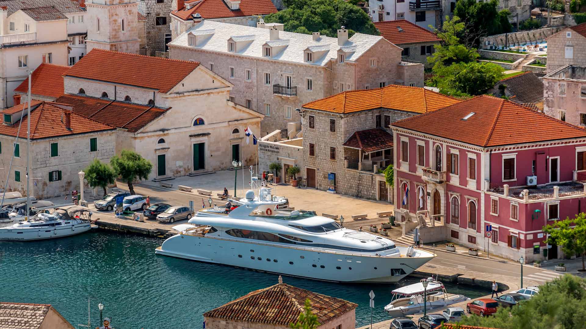 Brač, Croatia Yacht Charter Guide