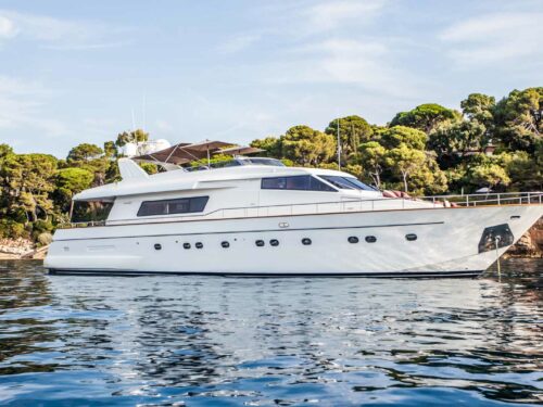 Luxury yacht Solal main