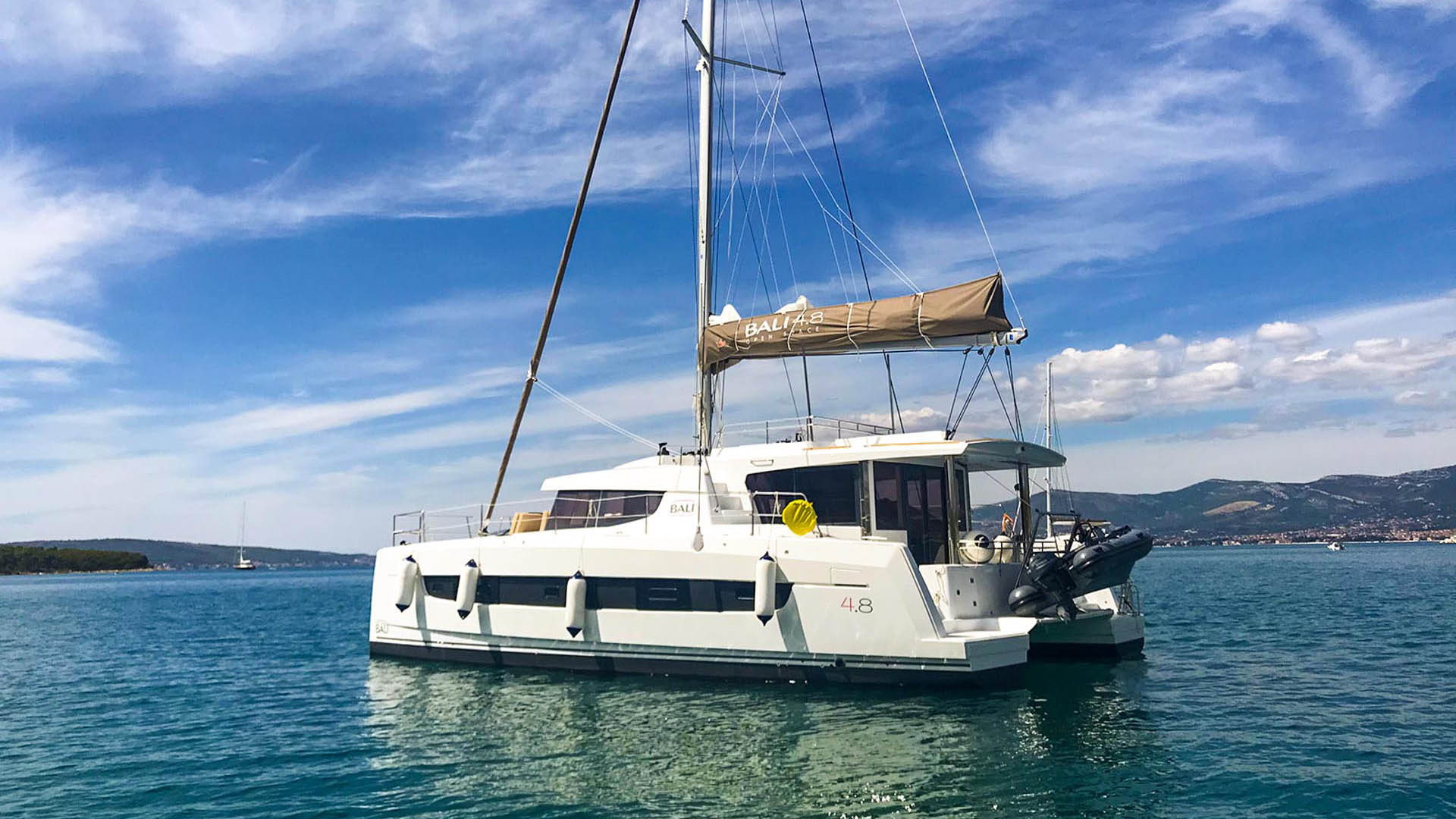 Luxury catamaran Bali 4.8 main