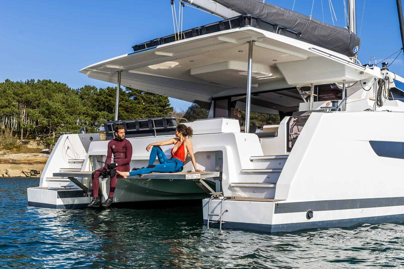 Luxury catamaran Aura 51 stern view