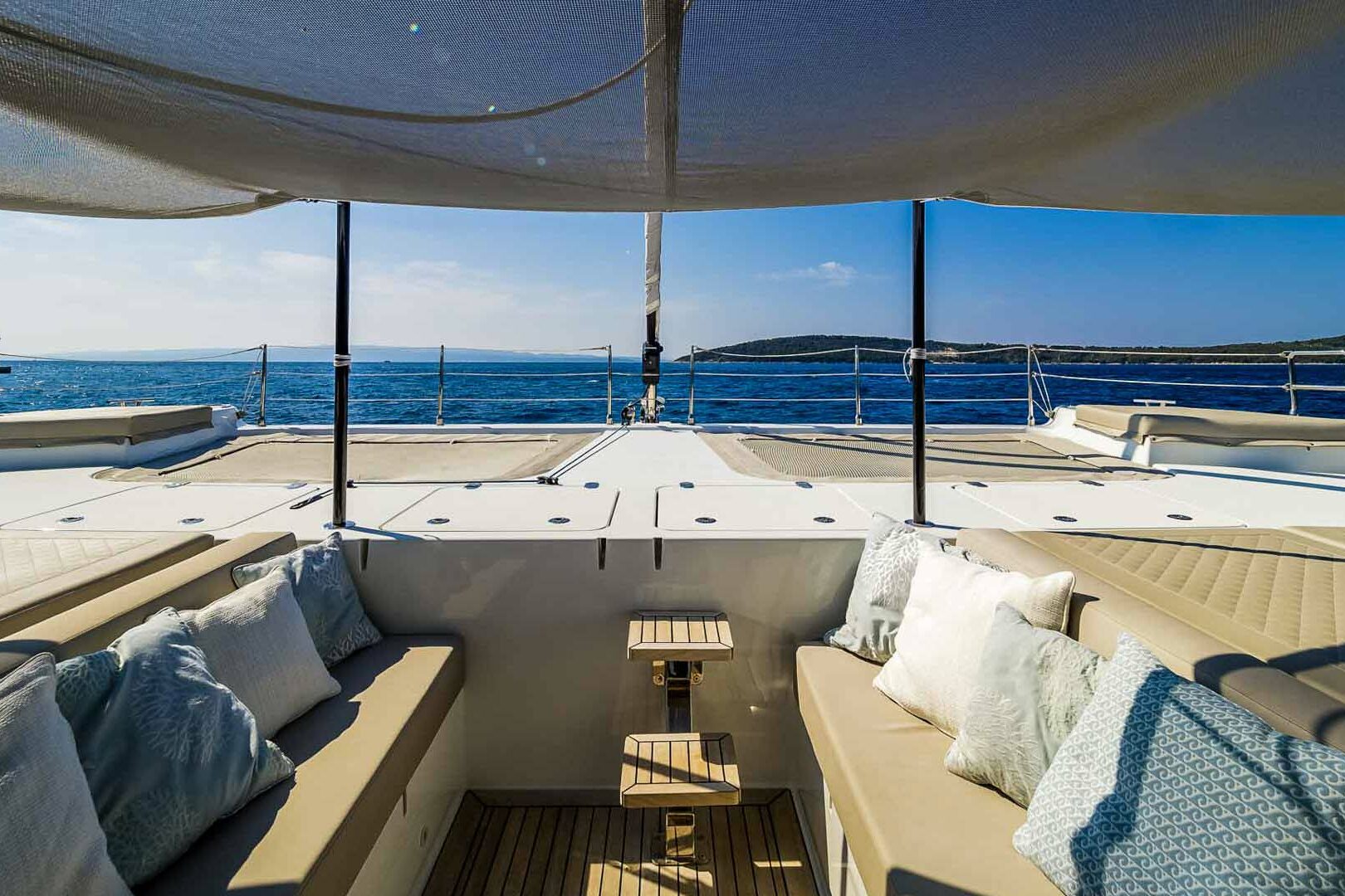 Luxury catamaran Sunreef 50 bow cockpit