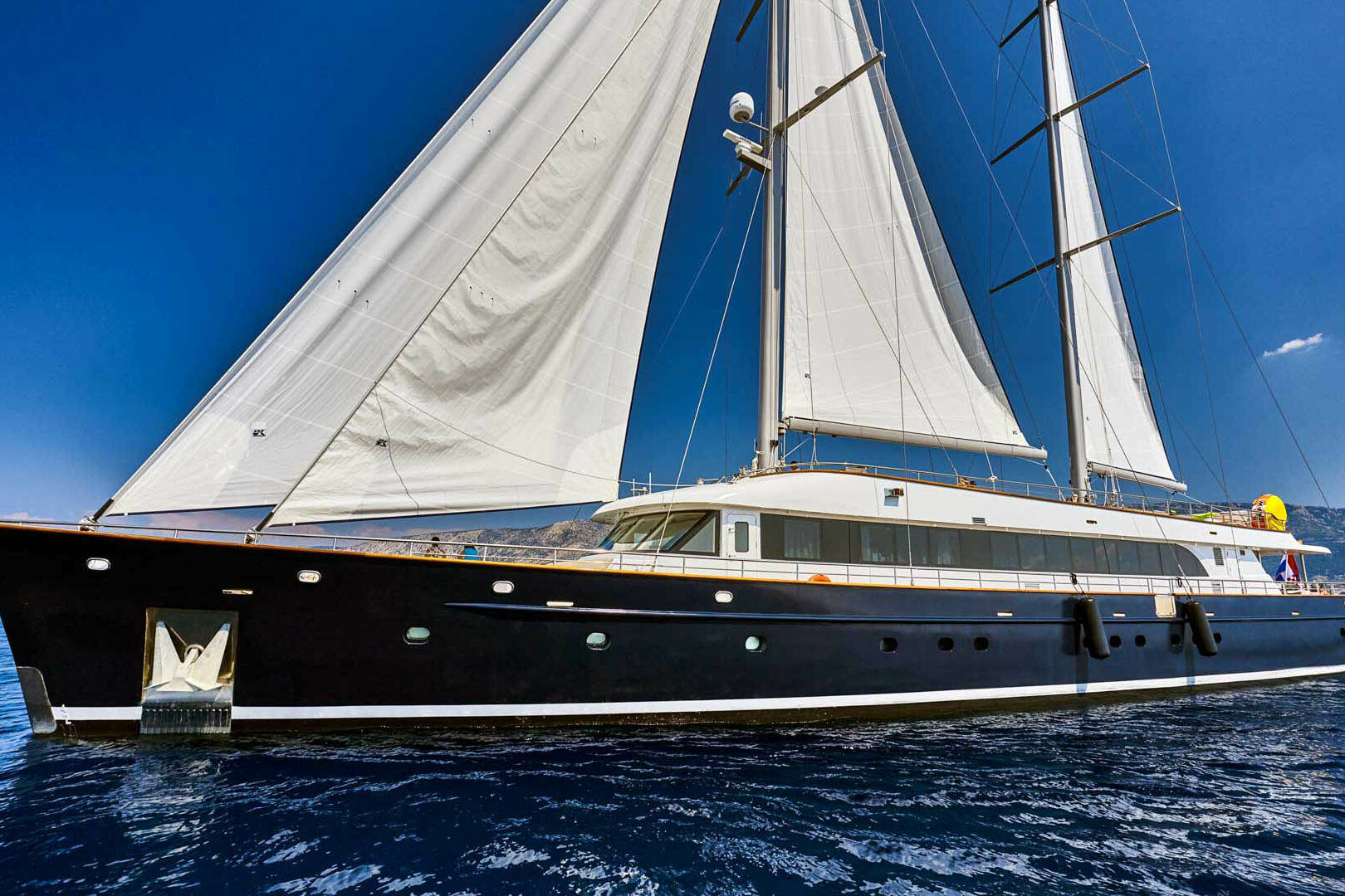 Luxury sailing yacht Dalmatino sailing