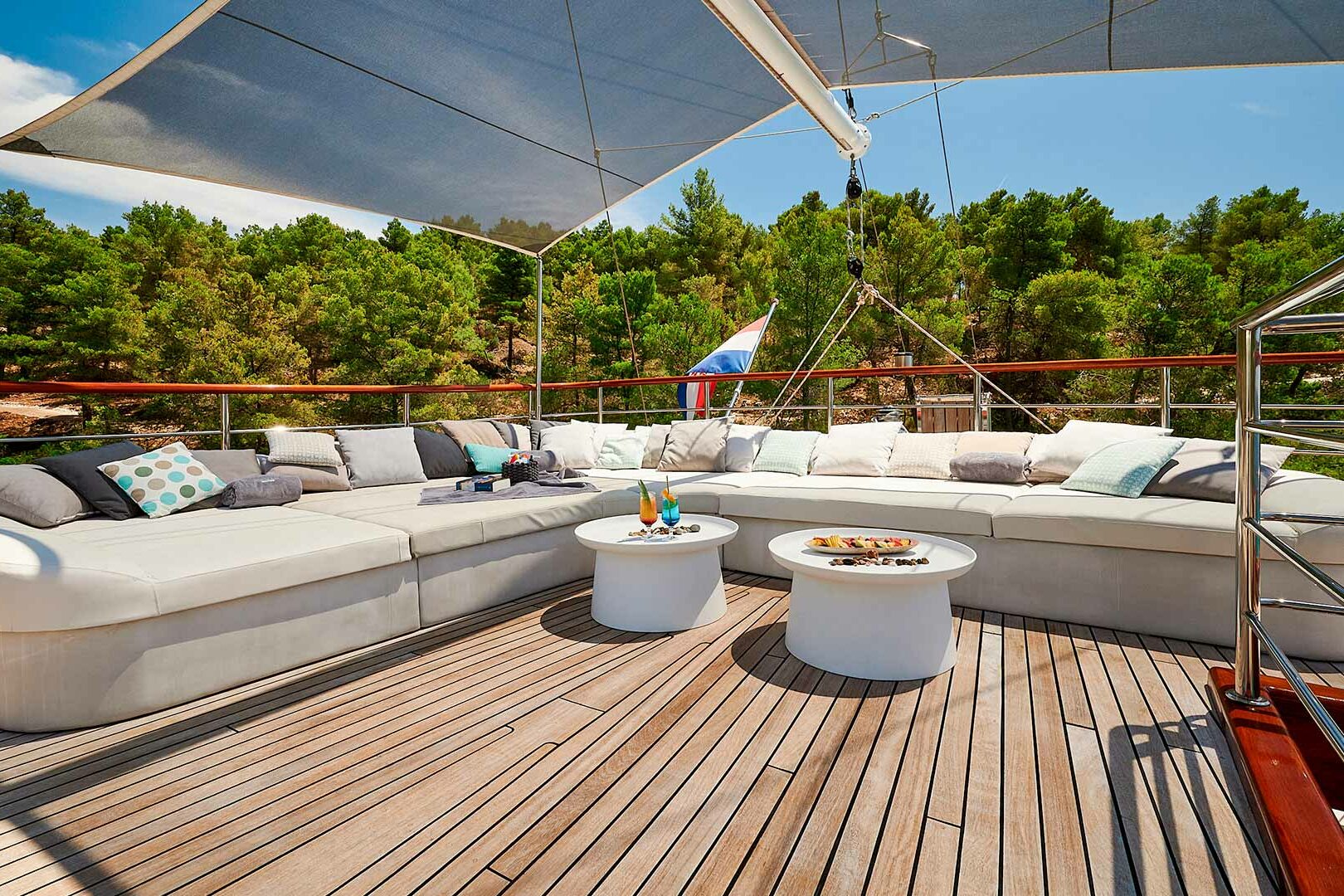 Corsario sundeck lounge area