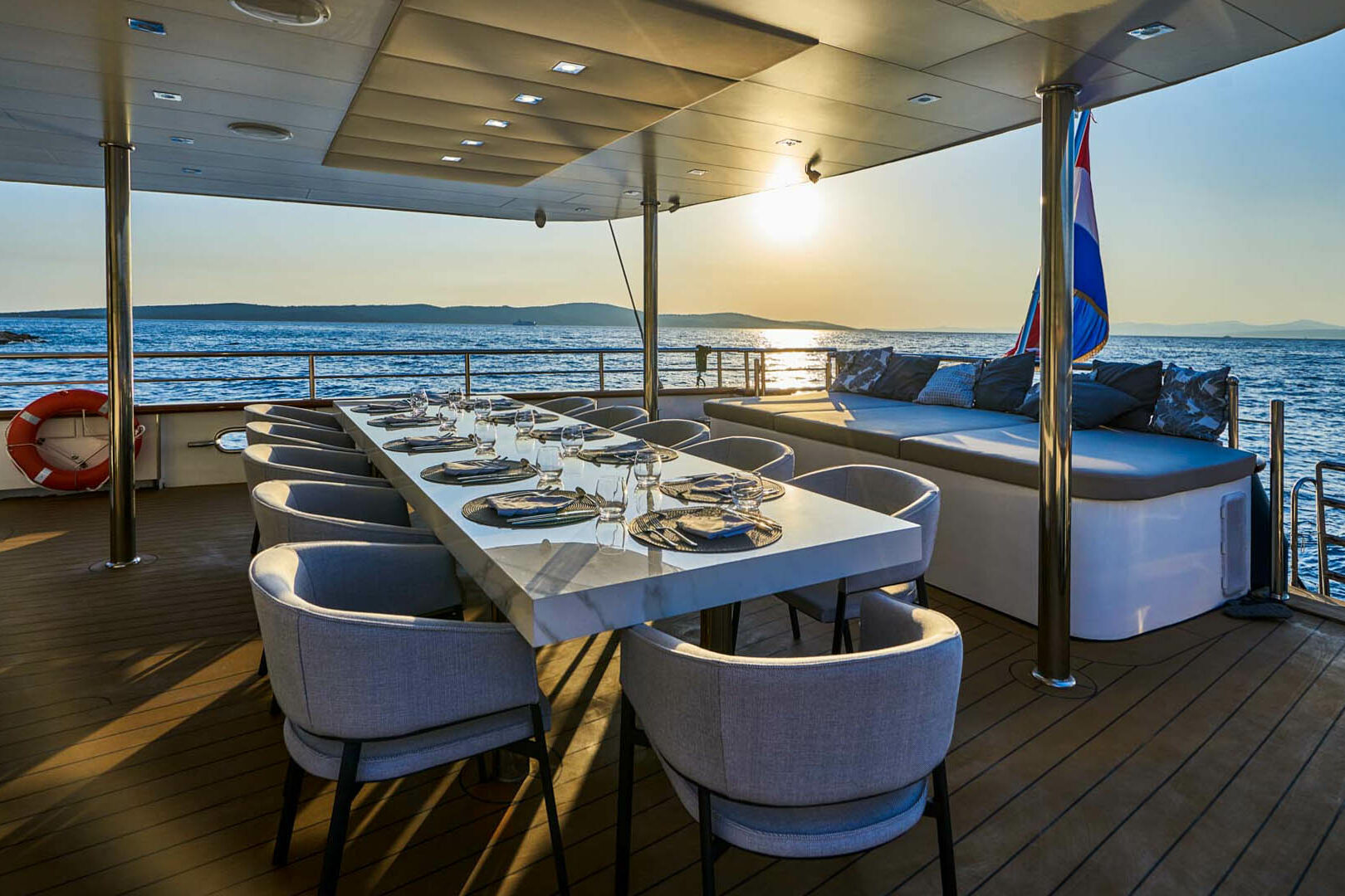 Dalmatino main deck aft dining area